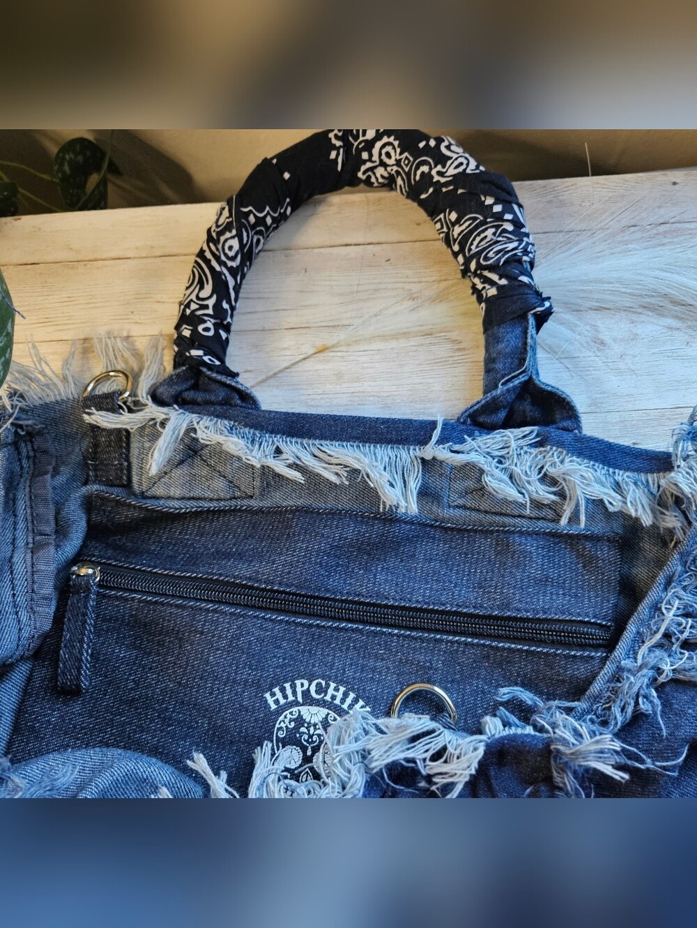 HipChik Couture bag is a medium-to-large tote dark blue denim. Lucky across - Picture 8 of 11